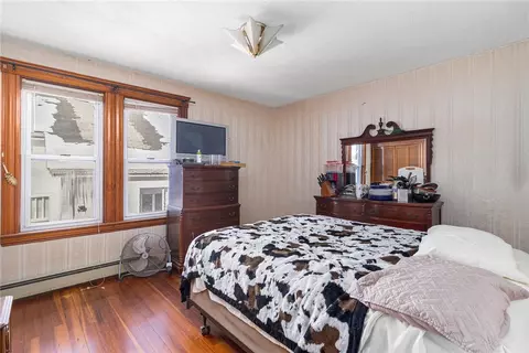 239 Joffre Ave, Woonsocket, RI 02895 photo 14
