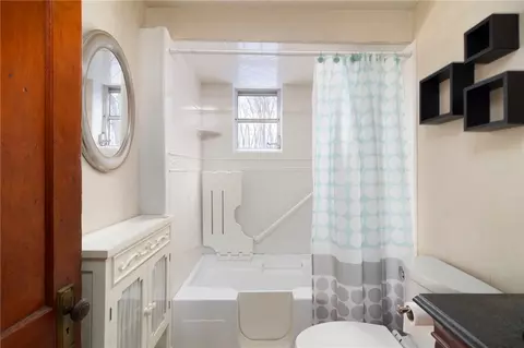 239 Joffre Ave, Woonsocket, RI 02895 photo 9