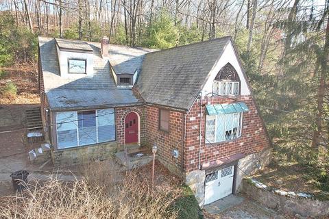 20 Dudley St, Woonsocket, RI 02895 photo 4