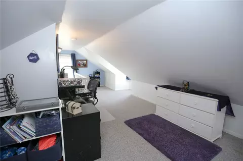 32 Barber Ave, Warwick, RI 02886 photo 17