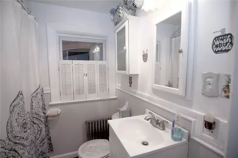 32 Barber Ave, Warwick, RI 02886 photo 19