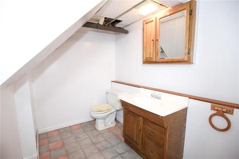 32 Barber Ave, Warwick, RI 02886 photo 25