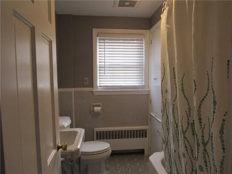 28 Benson Ave, Warwick, RI 02888 photo 11