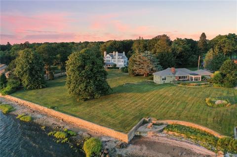 45 Ronaele Dr, Warwick, RI 02889 photo 3