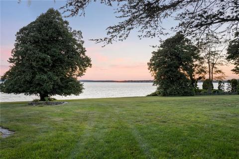 45 Ronaele Dr, Warwick, RI 02889 photo 35