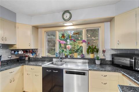 45 Ronaele Dr, Warwick, RI 02889 photo 16