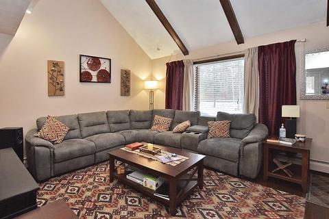 6 Sheffield Hill Rd, Exeter, RI 02822 photo 2