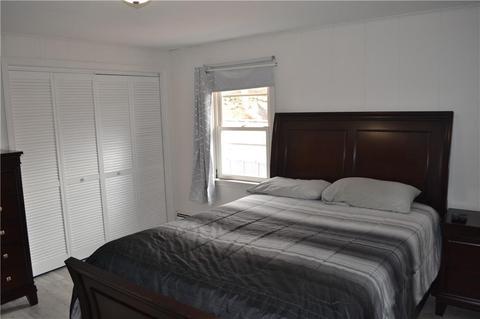 75 Atlanta St, Woonsocket, RI 02895 photo 4