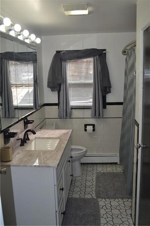 75 Atlanta St, Woonsocket, RI 02895 photo 11