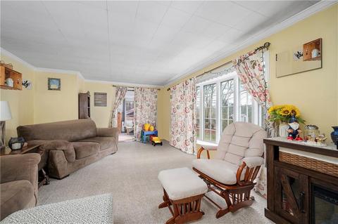 37 Rainbow Rd, Glocester, RI 02814 photo 12