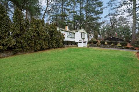 37 Rainbow Rd, Glocester, RI 02814 photo 3
