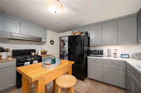 37 Rainbow Rd, Glocester, RI 02814 photo 6