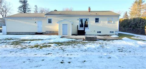 14 Colonial Dr, Warren, RI 02885 photo 18