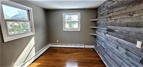 14 Colonial Dr, Warren, RI 02885 photo 8