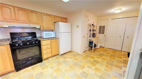 73 Lear Dr, Coventry, RI 02816 photo 8