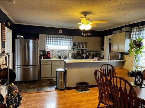 80 Newland Ave, Woonsocket, RI 02895 photo 2