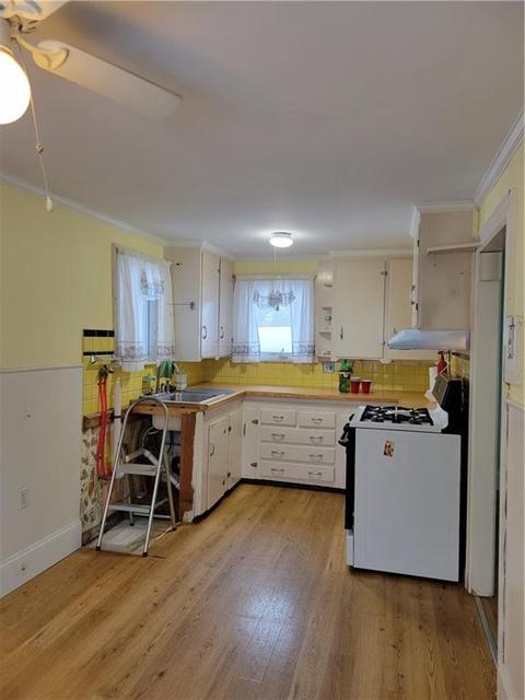 186 Custer St, Warwick, RI 02889 photo 5