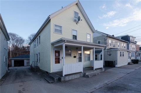 82 Pierce St, Westerly, RI 02891 photo 2