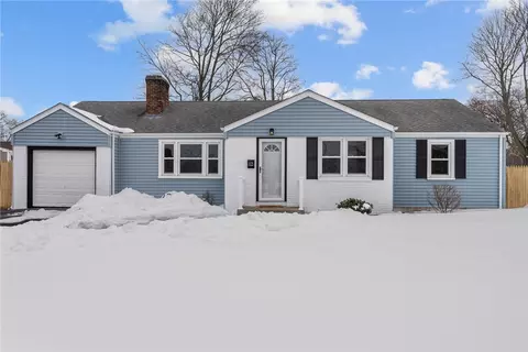 12 Canna St, Warwick, RI 02888 photo 1