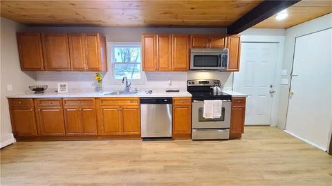 320 Mason St, Woonsocket, RI 02895 photo 1