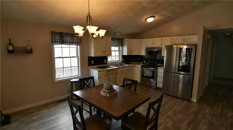 206 Chapel St, Woonsocket, RI 02895 photo 2