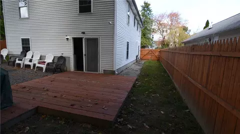 206 Chapel St, Woonsocket, RI 02895 photo 18