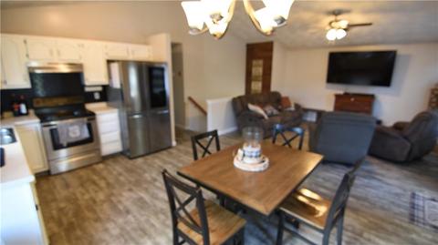 206 Chapel St, Woonsocket, RI 02895 photo 4