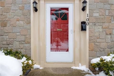 100 Parkside Dr, Warwick, RI 02888 photo 2