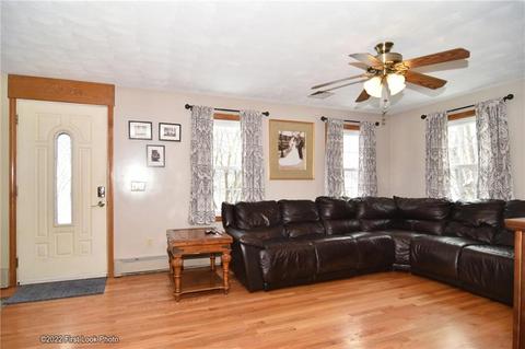 5 Brady St, Warren, RI 02885 photo 6