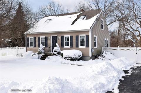 5 Brady St, Warren, RI 02885 photo 1