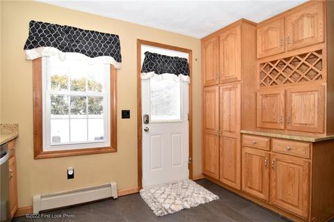5 Brady St, Warren, RI 02885 photo 14