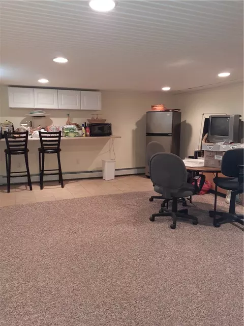 110 Ridgeway Ave, Warwick, RI 02886 photo 13