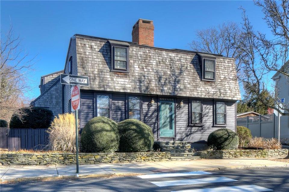 53 Farewell St, Newport, RI 02840 40 Photos MLS 1302791 Movoto