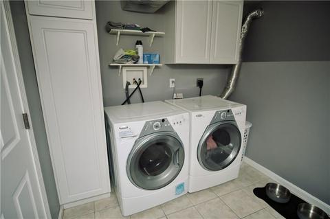 16 Simon St, West Warwick, RI 02893 photo 35