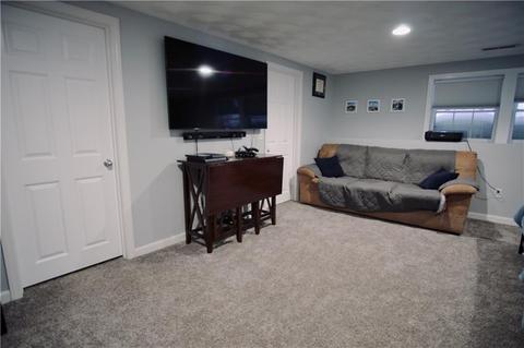 16 Simon St, West Warwick, RI 02893 photo 32