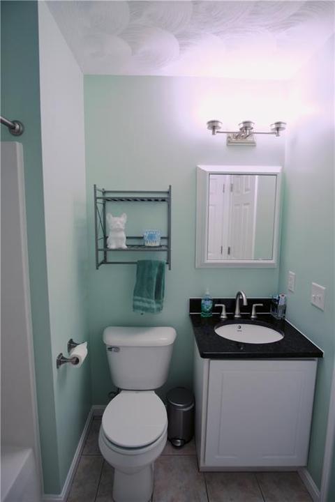 16 Simon St, West Warwick, RI 02893 photo 19
