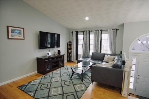 16 Simon St, West Warwick, RI 02893 photo 15