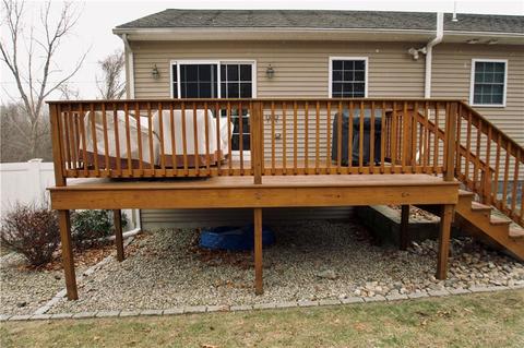 16 Simon St, West Warwick, RI 02893 photo 7