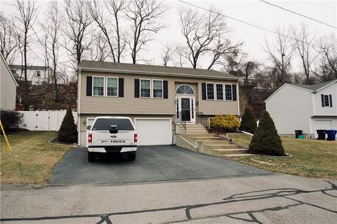 16 Simon St, West Warwick, RI 02893 photo 2