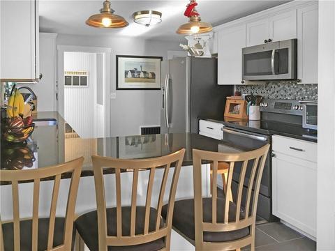 41 Old Main Rd, Little Compton, RI 02837 photo 8