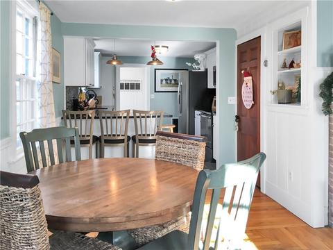 41 Old Main Rd, Little Compton, RI 02837 photo 5