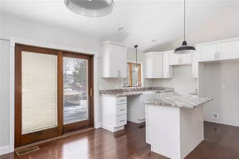 76 Cherry Valley Rd, Glocester, RI 02814 photo 5