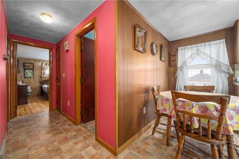 441 Maple St, Woonsocket, RI 02895 photo 9
