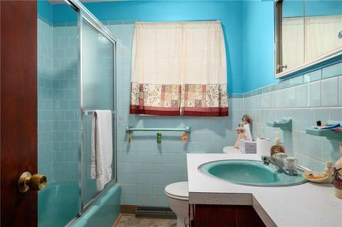 441 Maple St, Woonsocket, RI 02895 photo 13