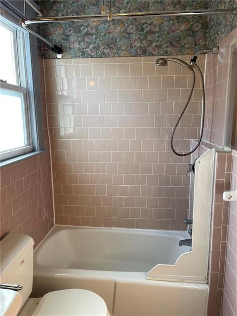 187 Harrison Ave, Woonsocket, RI 02895 photo 7