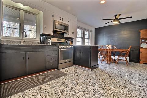 66 Ward Ave, Westerly, RI 02891 photo 2