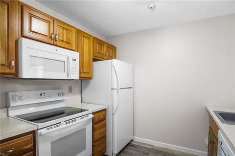 140 High St #202, Westerly, RI 02891 photo 6