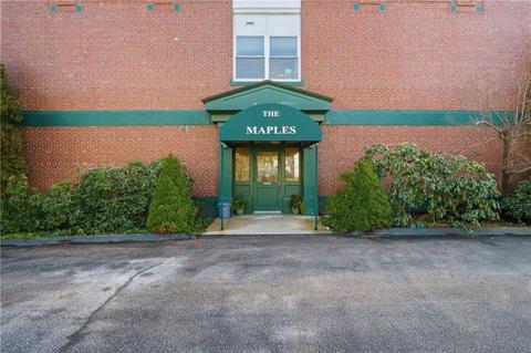 140 High St #202, Westerly, RI 02891 photo 2