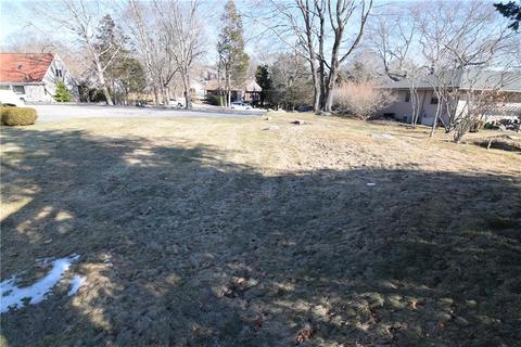 90 Beach St, Westerly, RI 02891 photo 3
