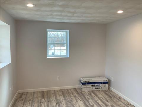 2 Minkema Rd, Exeter, RI 02822 photo 5